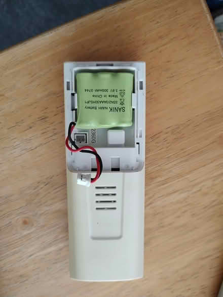 Photo of free Cordless phone and ADSL Adapters. (Franche DY11) #2