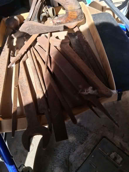 Photo of free Vintage Hand Tools (Craigmount EH12) #2