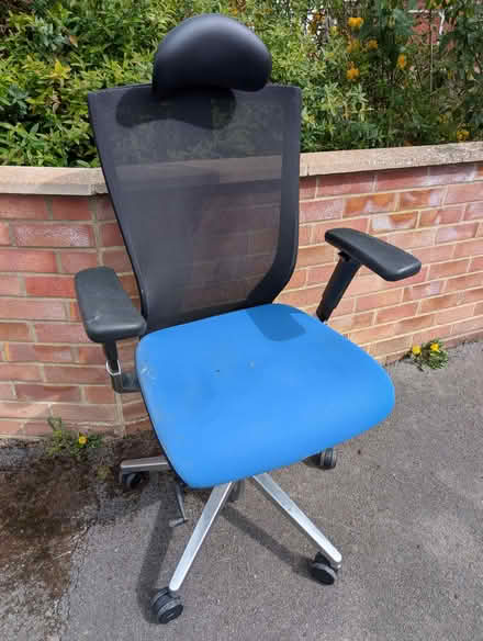 Photo of free office chair (Warden Hill GL51) #1