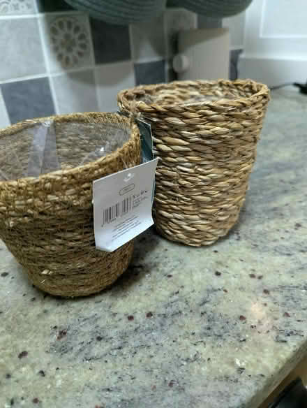 Photo of free 2hessial rope pots lined and new (Grangeway area NN10) #2