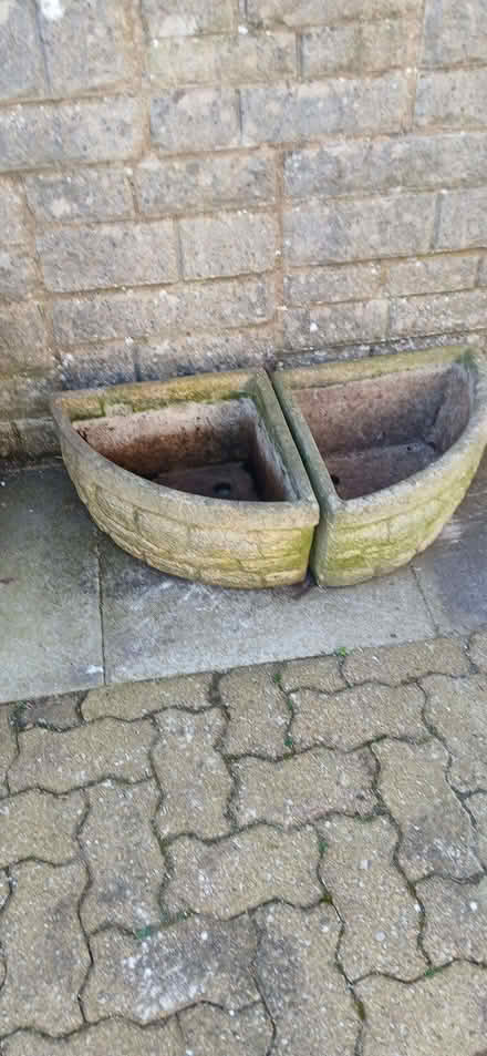 Photo of free Concrete Decorative Garden Planters (Bowbridge GL5) #4