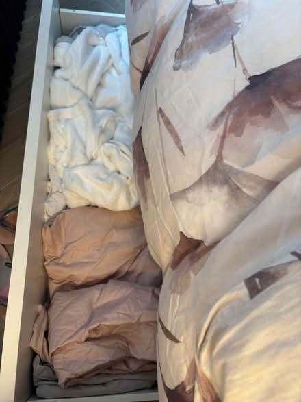 Photo of free 3 ikea malm drawers (Canonbury N1) #2