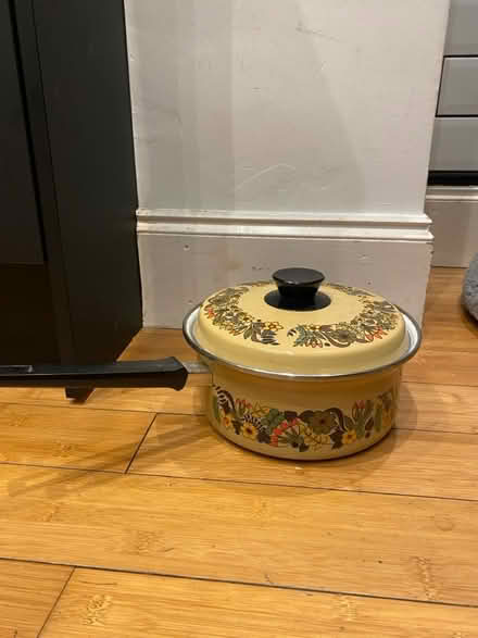 Photo of free Retro Saucepan (BN2) #1