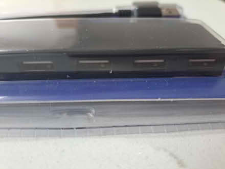 Photo of free 4 port USB 2.0 hub (Heswall) #2