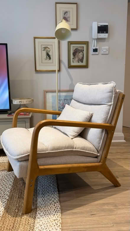 Photo of free Chair (Br33TE) #1