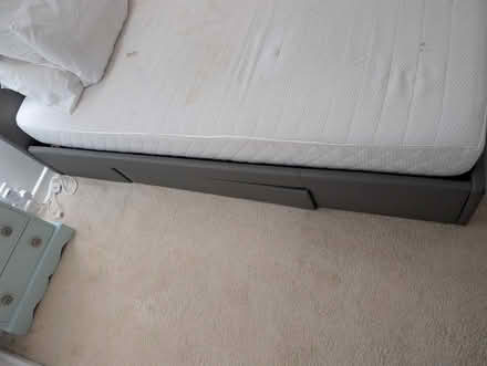 Photo of free Double bed with storage (Ruislip HA4) #3