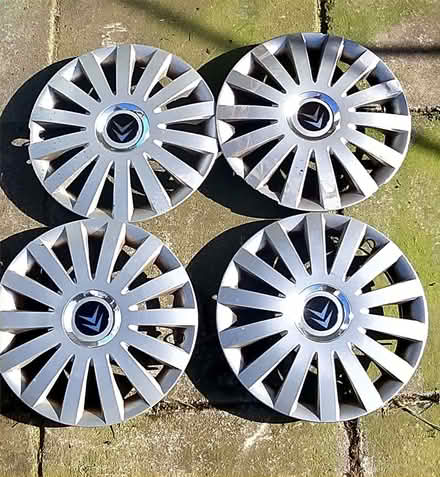 Photo of free wheel trims x4 (Fishponds BS16) #1