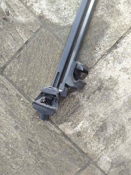 Photo of free Roof bars for car (South Hitchin, SG4 9) #1
