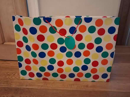 Photo of free Giant gift bag (Harrogate HG2) #1