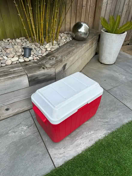 Photo of free Cool box (BH14) #2