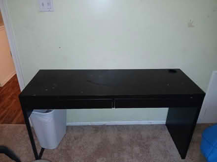 Photo of free Bedroom furniture (Elkridge md) #1