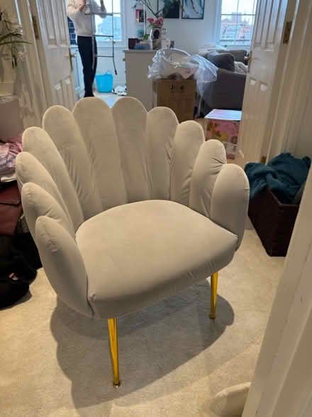 Photo of free Grey shell chair (SW1V) #2