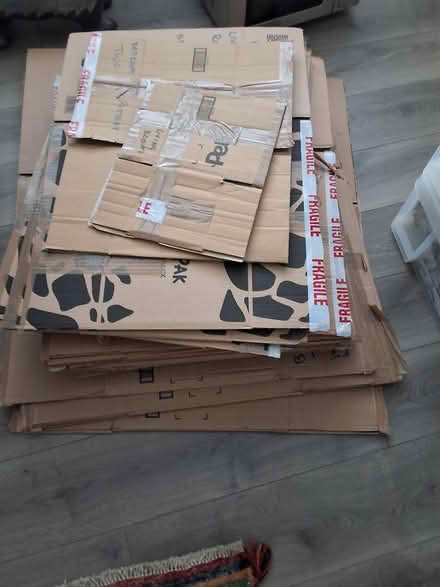 Photo of free Packing boxes (KT3 3 New Malden) #1