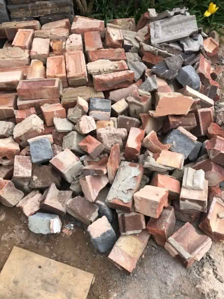 Photo of free Hardcore (Ashby de la Zouch LE65) #1