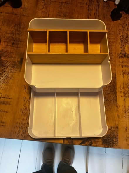 Photo of free Make up organiser (Queens Park) #4