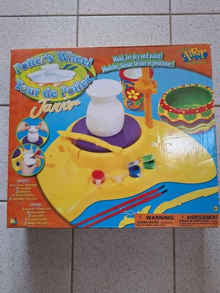 Photo of free Pottery wheel for kids no. 1 (Hurontario and South Service) #1