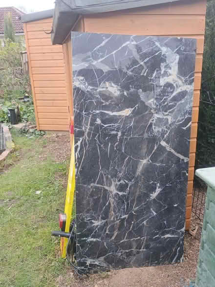 Photo of free Marble top (Farnham Common SL2) #1