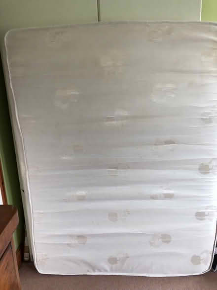 Photo of free Lightweight double mattress (Stroud Green N4) #1