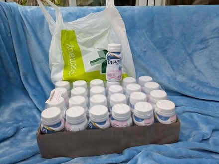 Photo of free Ensure Plus x 28 (Parkwood Rainham ME8) #1