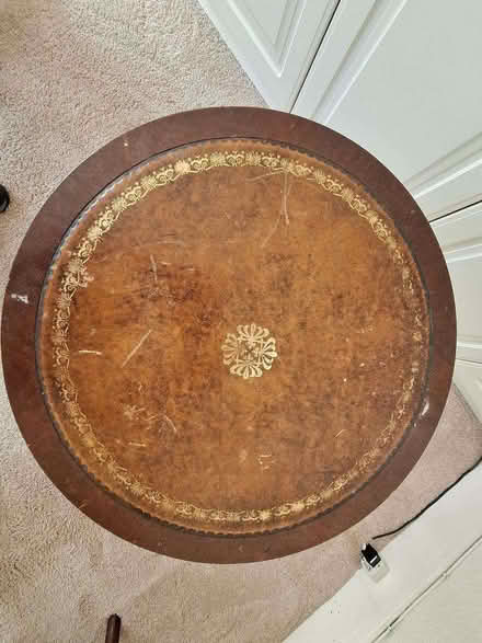 Photo of free Small Round Table (Westcliff-on-sea SS0) #3