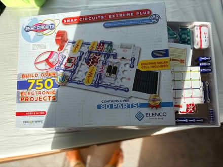 Photo of free Snap circuit - educational set (South Lambeth SW8) #1