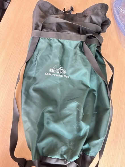 Photo of free Compression Sac (Rayleigh SS6) #1
