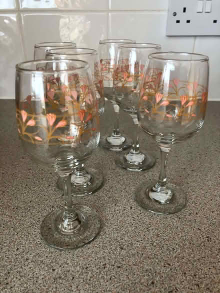 Photo of free Set of 6 wine / sherry glasses (Wood Farm OX3) #1