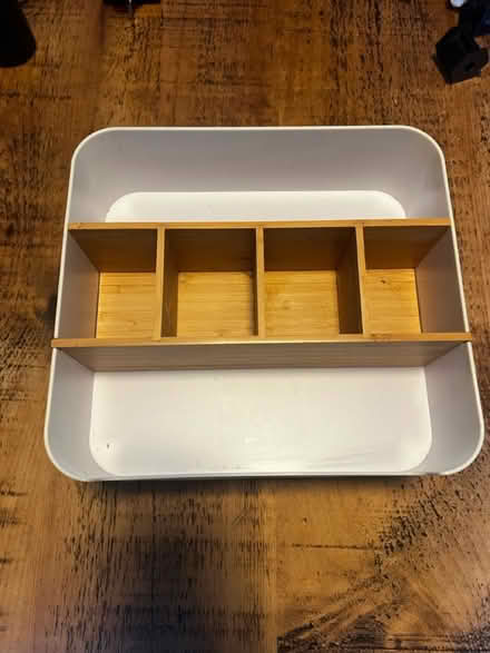 Photo of free Make up organiser (Queens Park) #3