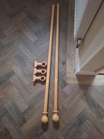 Photo of free Pine Wooden Curtain Rail (Bedhampton PO9) #1