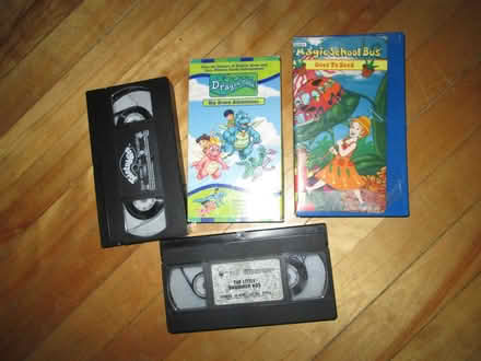 Photo of free 4 VHS tapes for children (Old Ottawa South) #1