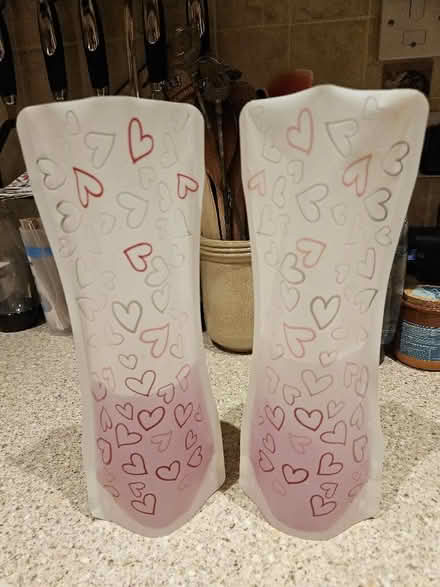 Photo of free Two 'collapsible' vases (South Woodford E18) #3