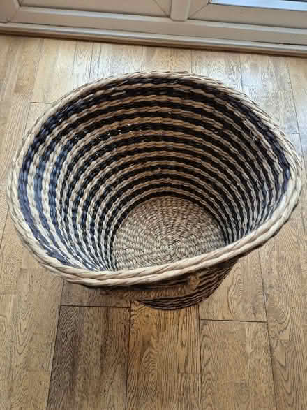 Photo of free Large wicker basket (Perry Vale SE23) #2