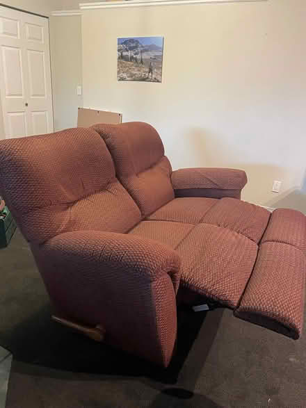 Photo of free Lazy Boy couch and love seat (Port Moody/College Park) #4