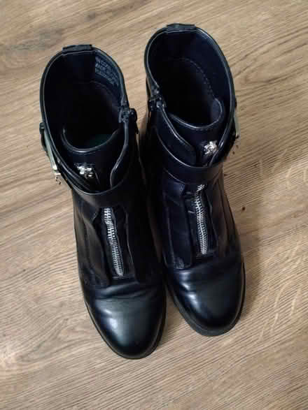 Photo of free Ladies ankle boot size 3 (Bloxwich.walsall WS3) #2