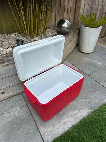 Photo of free Cool box (BH14) #1