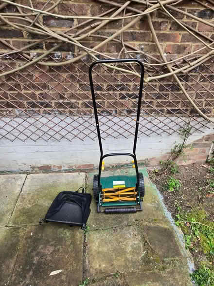 Photo of free Hand push lawnmower (Northcote Road SW11) #1