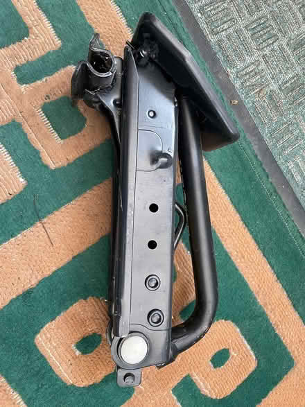 Photo of free Jack for Ford Fiesta (Workington) #2