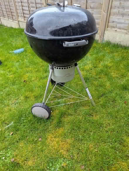 Photo of free Webber kettle barbeque (Kenpshott RG22) #4