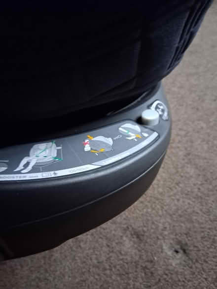 Photo of free Joie isofix car seat (Coxheath ME17) #3