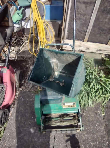 Photo of free Electric lawn mower (Hollingwood S43) #1