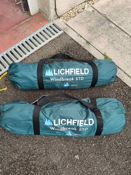 Photo of free 2 Lichfield windbreaks for camping (Abingdon-on-Thames OX14) #2