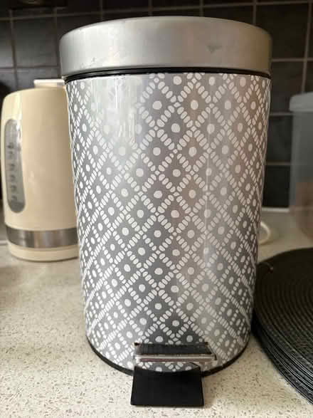 Photo of free Next bathroom bin (CM1 Broomfield) #1