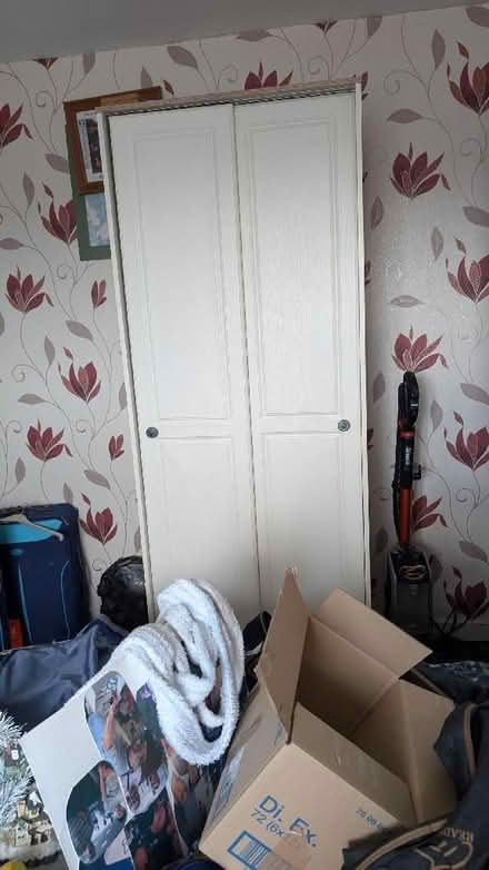 Photo of free One wardrobe (Braithwaite BD22) #1