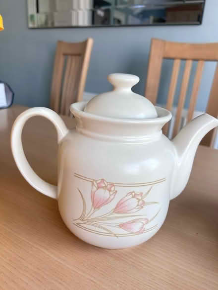 Photo of free Tea set (Rayleigh SS6) #2