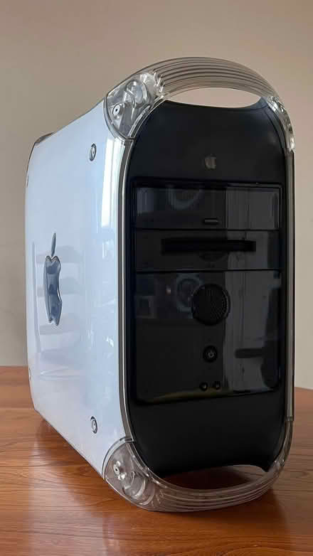 Photo of free Apple PowerMac G4 (BR6) #1