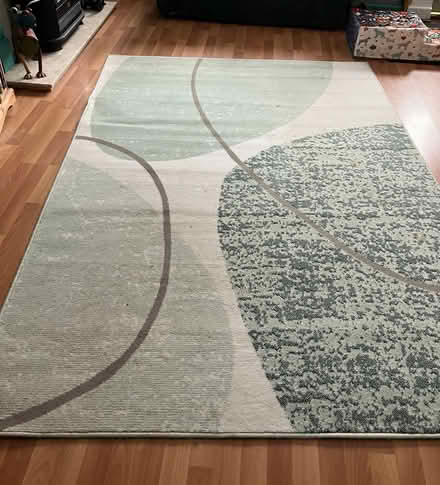 Photo of free Rugs (Swindon SN2) #1