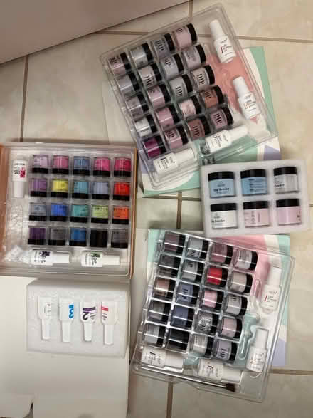 Photo of free DIY Dip nails kits (Eckington) #1