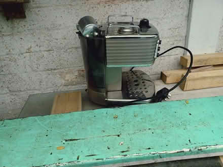 Photo of free Coffee expresso machine by Delonghi (St George BS5) #4
