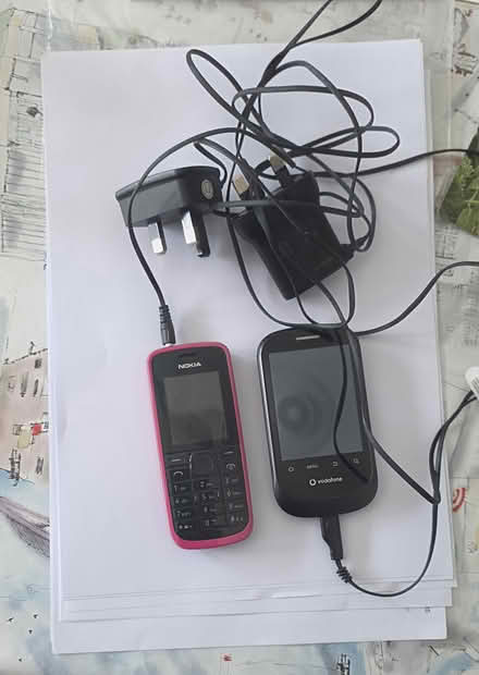 Photo of free old phones (citywest) #1