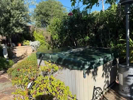Photo of free Hot Spring 5 person spa (Redwood City Farm Hills) #2